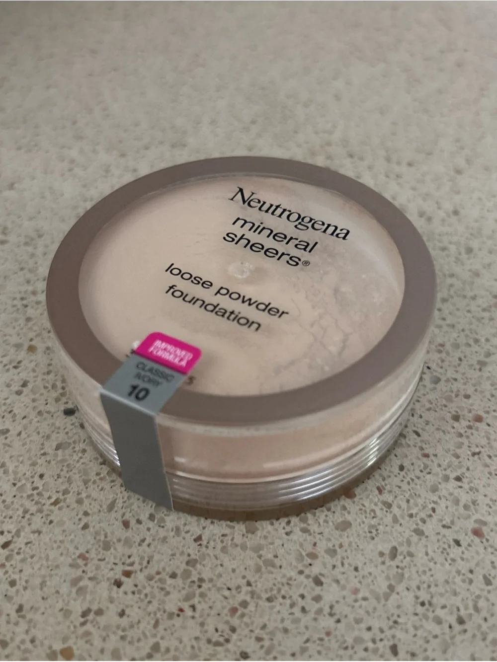 Neutrogena Mineral Sheers Loose Powder Foundation - Classic Ivory 10